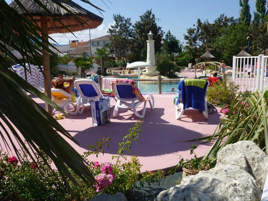 Camping Le Руайян Экстерьер фото